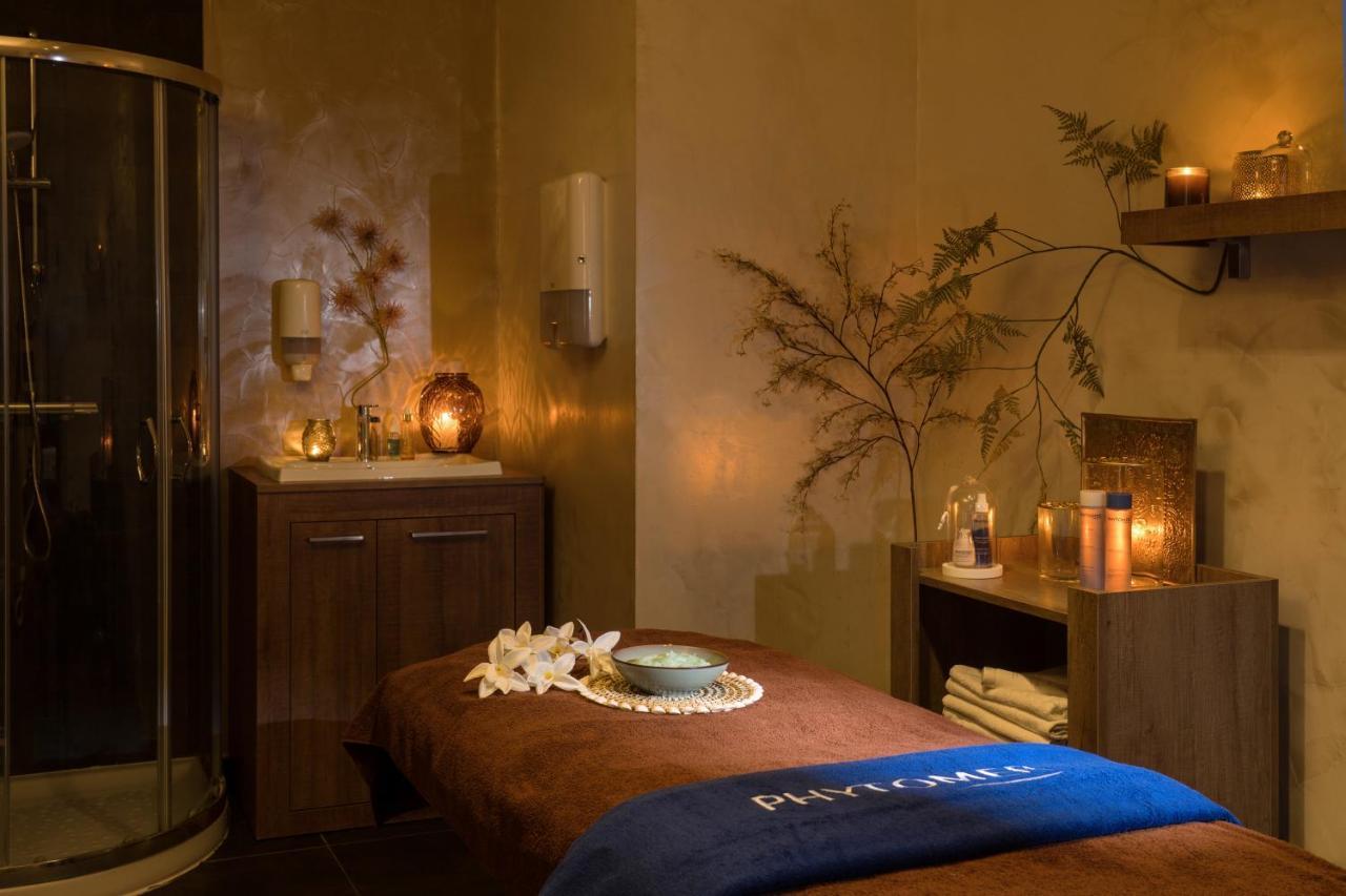 Hotel Valdys Thalasso & Spa - Les Pins Saint-Jean-de-Monts Bagian luar foto