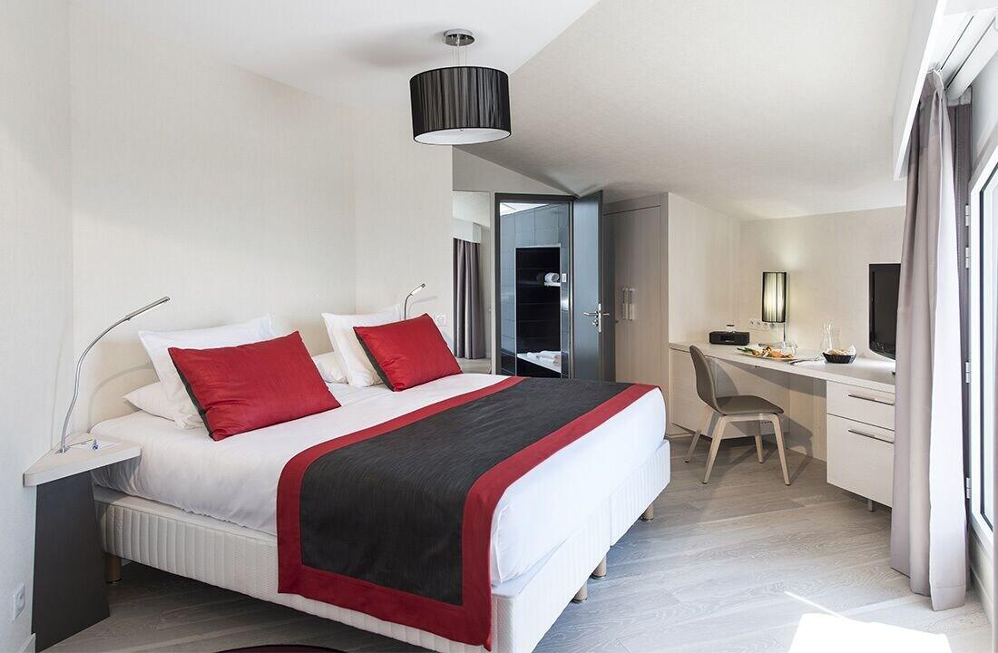 Hotel Valdys Thalasso & Spa - Les Pins Saint-Jean-de-Monts Bagian luar foto