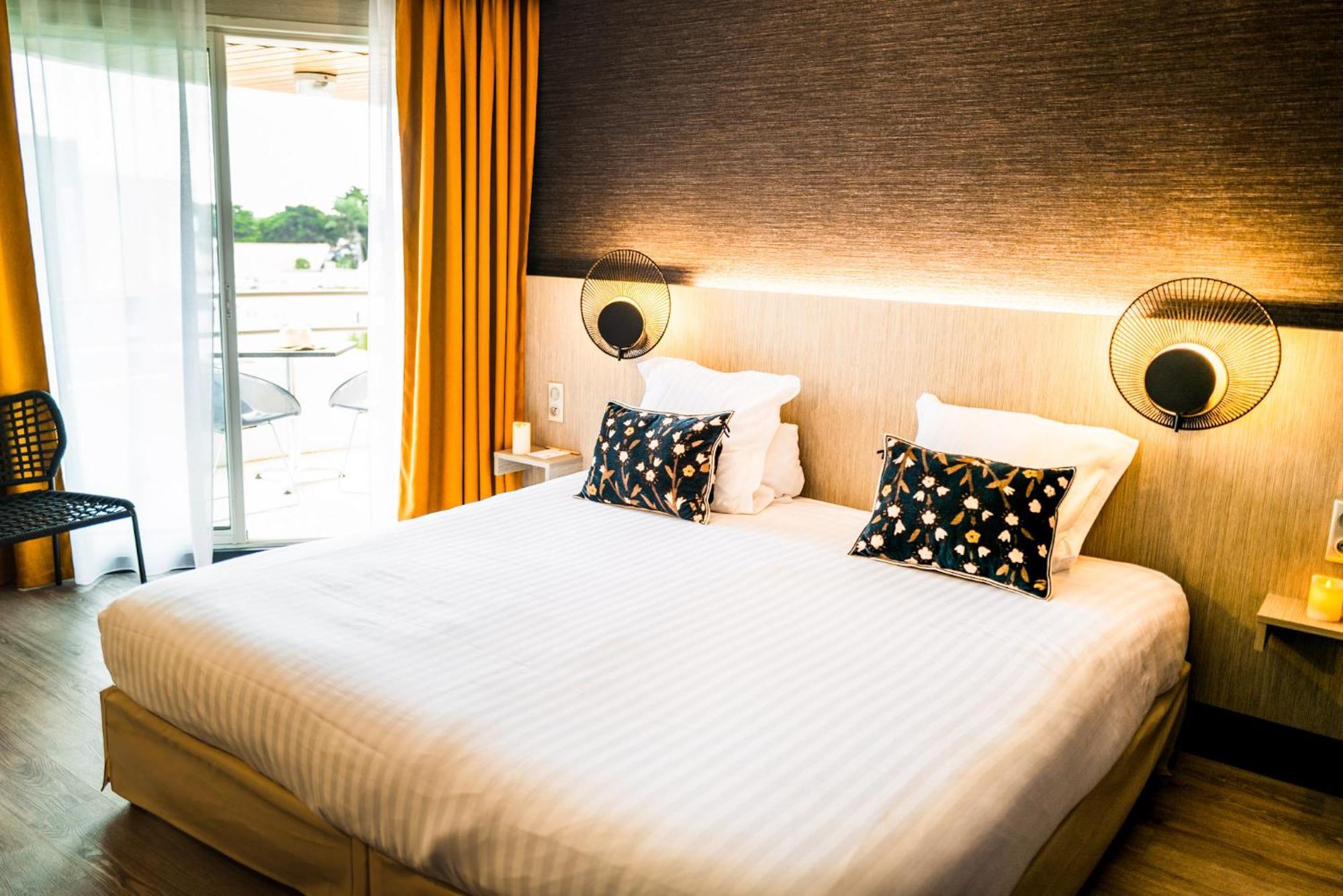Hotel Valdys Thalasso & Spa - Les Pins Saint-Jean-de-Monts Bagian luar foto